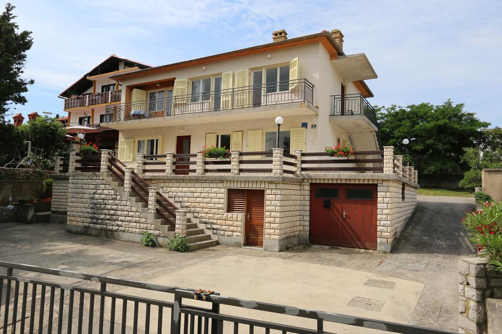 Apartment Slavica Šilo Exteriör bild