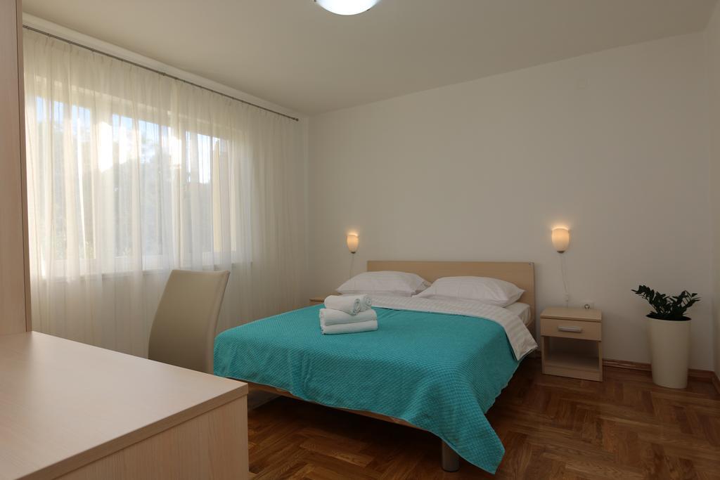 Apartment Slavica Šilo Exteriör bild