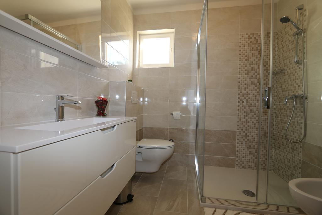 Apartment Slavica Šilo Exteriör bild