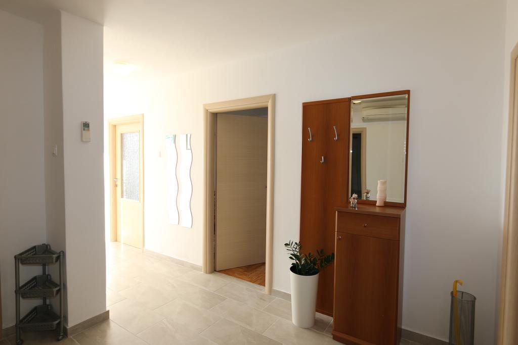 Apartment Slavica Šilo Exteriör bild